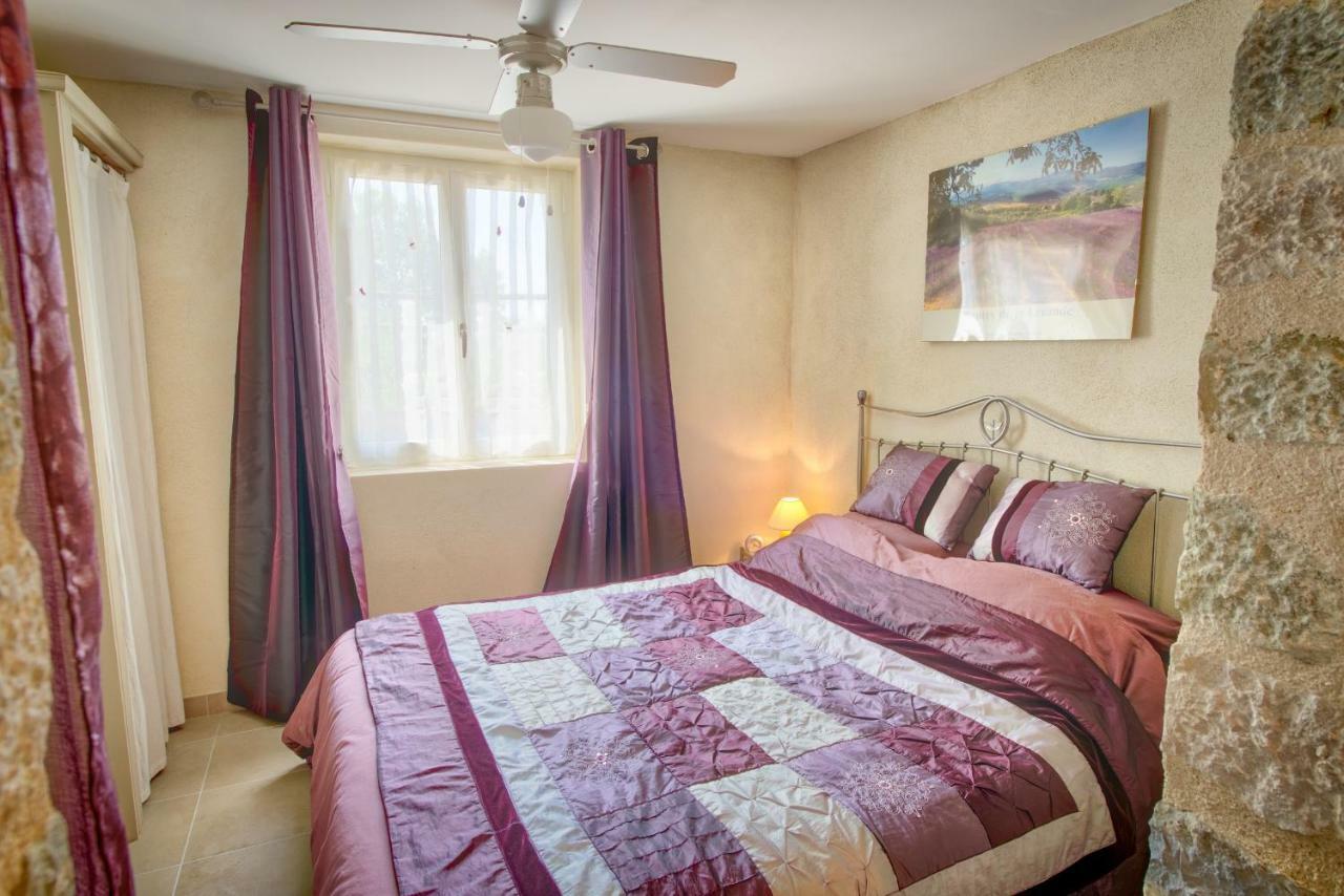 Holiday home Les Beaux Chenes
